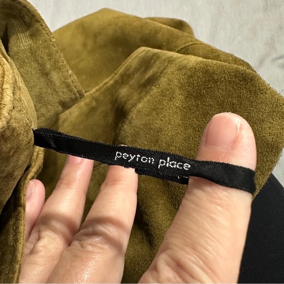 Vintage Peyton Place size 9 suede skirt, polyester lining, green/brown, fall - Picture 8 of 9